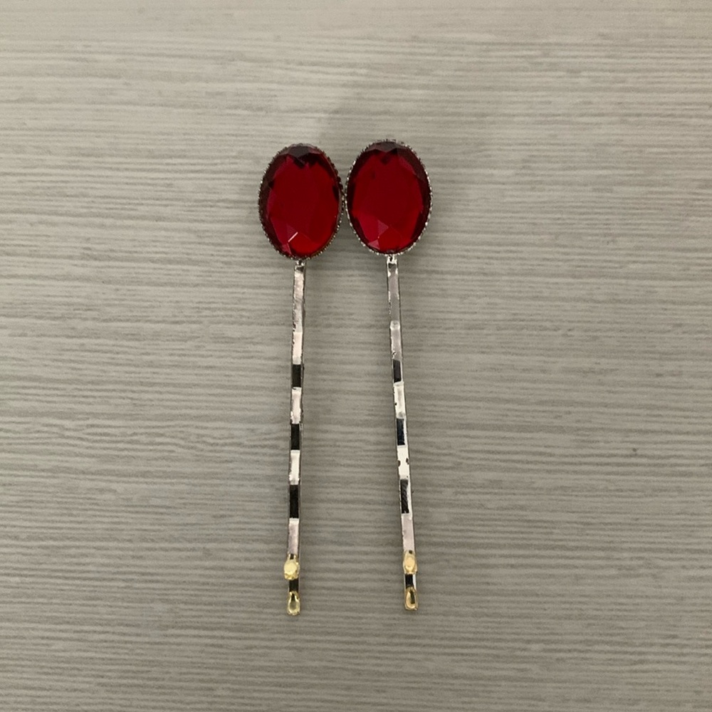 Red Jewel Bobby Pins